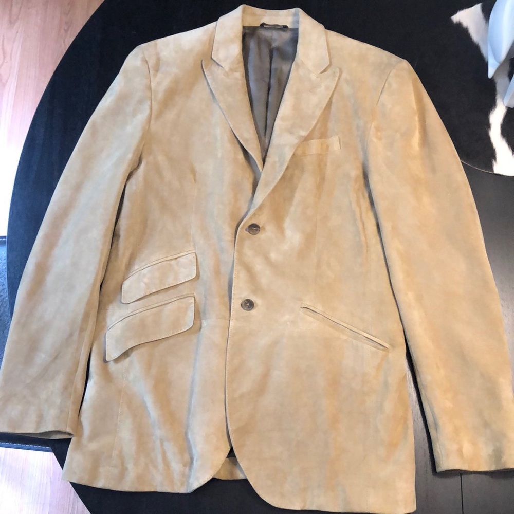 Banana Republic men’s suede jacket in great condition!